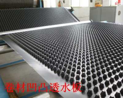 楚雄專業生產特殊型號復合排水板與組合排水板，優質建筑防水卷材生產廠家